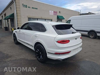 2023 Bentley Bentayga EWB V8 - miniatura 2