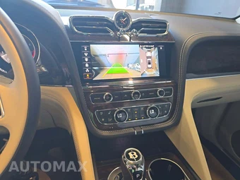 2023 Bentley Bentayga EWB V8 - miniatura 10