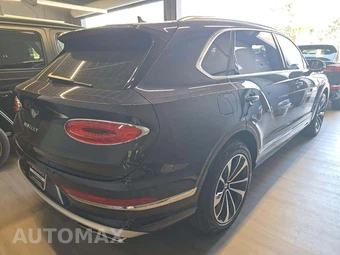 2023 Bentley Bentayga EWB V8 - miniatura 3