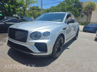 2023 Bentley Bentayga S Hybrid