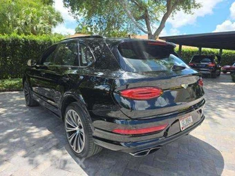 2023 Bentley Bentayga S V8 - miniatura 2