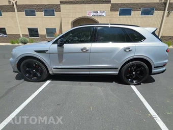 2023 Bentley Bentayga S V8 - miniatura 3