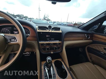 2023 Bentley Bentayga Speed W12 - miniatura 17
