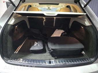 2023 Bentley Bentayga V6 Hybrid - miniatura 16