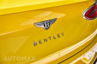 2023 Bentley Bentayga V8 - miniatura 10