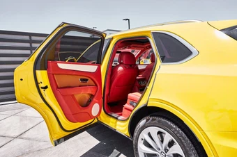 2023 Bentley Bentayga V8 - miniatura 26
