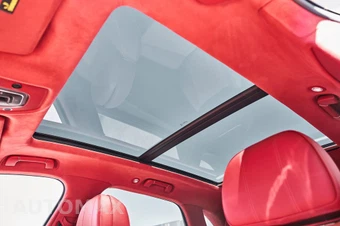 2023 Bentley Bentayga V8 - miniatura 45