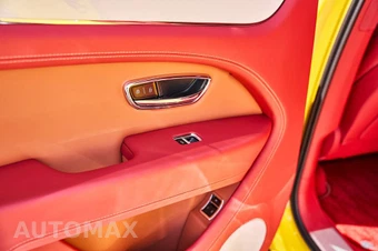 2023 Bentley Bentayga V8 - miniatura 47