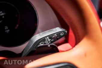 2023 Bentley Bentayga V8 - miniatura 65