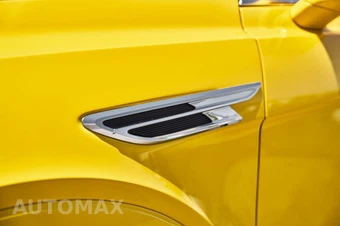 2023 Bentley Bentayga V8 - miniatura 8
