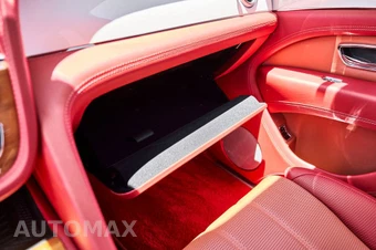 2023 Bentley Bentayga V8 - miniatura 82