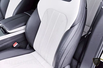 2023 Bentley Continental GT V8 - miniatura 47