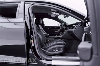 2023 Bentley Flying Spur S V8 - miniatura 29
