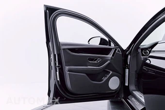 2023 Bentley Flying Spur S V8 - miniatura 34
