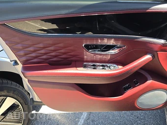 2023 Bentley Flying Spur Speed - miniatura 9