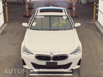 2023 BMW 2 Series Coupe 230i xDrive - miniatura 2