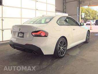 2023 BMW 2 Series Coupe 230i xDrive - miniatura 4