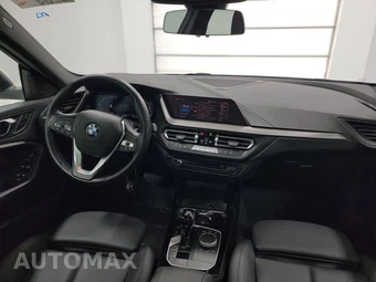 2023 BMW 2 Series Gran Coupe 228i xDrive Sedan - miniatura 11