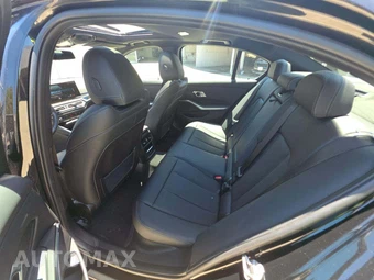 2023 BMW 3 Series Sedan 330e - miniatura 10