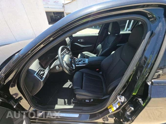 2023 BMW 3 Series Sedan 330e - miniatura 3