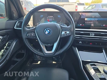 2023 BMW 3 Series Sedan 330e - miniatura 10