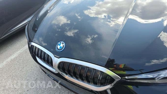 2023 BMW 3 Series Sedan 330e - miniatura 19