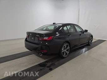 2023 BMW 3 Series Sedan 330e - miniatura 4