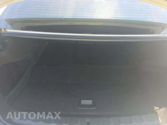 2023 BMW 3 Series Sedan 330e xDrive - miniatura 11