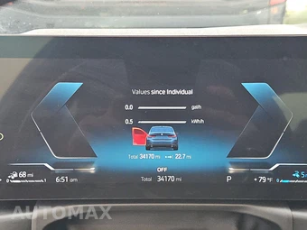 2023 BMW 3 Series Sedan 330e xDrive - miniatura 12
