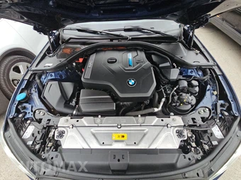 2023 BMW 3 Series Sedan 330e xDrive - miniatura 15