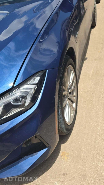 2023 BMW 3 Series Sedan 330e xDrive - miniatura 21