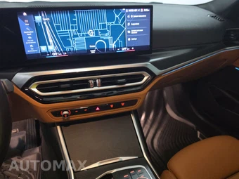 2023 BMW 3 Series Sedan 330e xDrive - miniatura 11