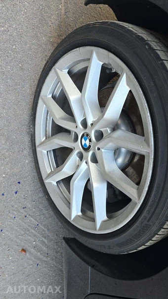 2023 BMW 3 Series Sedan 330i - miniatura 21