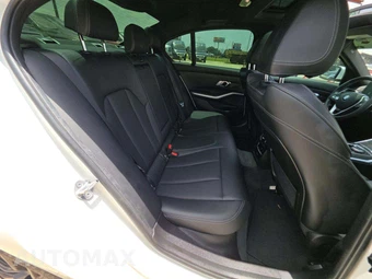 2023 BMW 3 Series Sedan 330i - miniatura 13