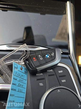 2023 BMW 3 Series Sedan 330i - miniatura 8