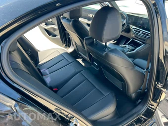 2023 BMW 3 Series Sedan 330i - miniatura 16