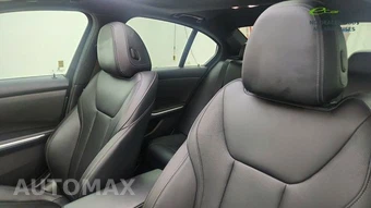 2023 BMW 3 Series Sedan 330i - miniatura 33