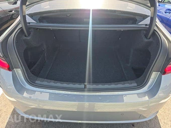 2023 BMW 3 Series Sedan 330i - miniatura 14