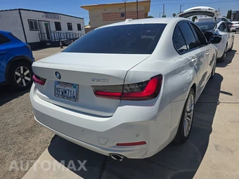 2023 BMW 3 Series Sedan 330i - miniatura 4
