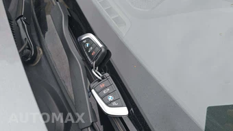 2023 BMW 3 Series Sedan 330i - miniatura 24