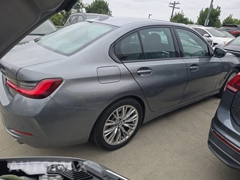 2023 BMW 3 Series Sedan 330i - miniatura 4
