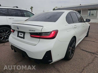 2023 BMW 3 Series Sedan 330i M SPORT LINE - miniatura 3