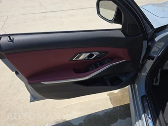 2023 BMW 3 Series Sedan 330i M SPORT LINE - miniatura 9