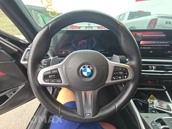 2023 BMW 3 Series Sedan 330i M SPORT LINE - miniatura 10