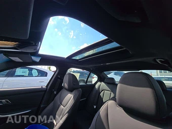 2023 BMW 3 Series Sedan 330i xDrive - miniatura 11