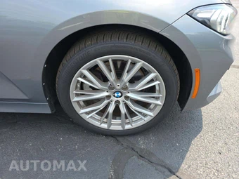 2023 BMW 3 Series Sedan 330i xDrive - miniatura 23