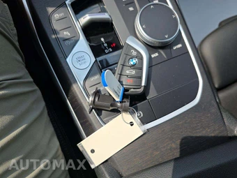 2023 BMW 3 Series Sedan 330i xDrive - miniatura 8