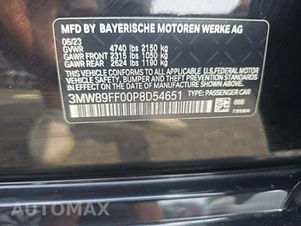 2023 BMW 3 Series Sedan 330i xDrive - miniatura 2
