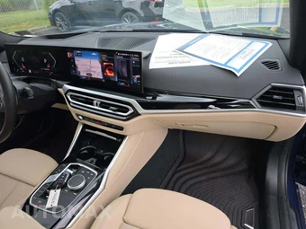 2023 BMW 3 Series Sedan 330i xDrive - miniatura 19