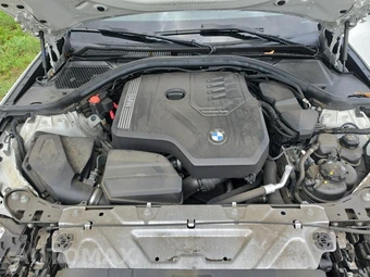 2023 BMW 3 Series Sedan 330i xDrive - miniatura 18